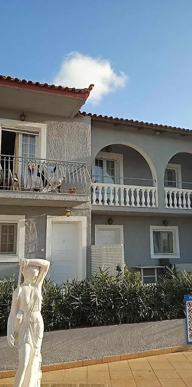 Lux Residence Ionian St&Apts Аргостолион