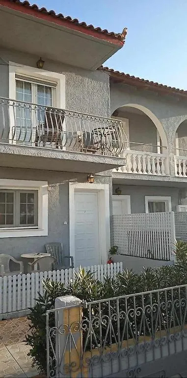 Lux Residence Ionian St&Apts Аргостолион Греция